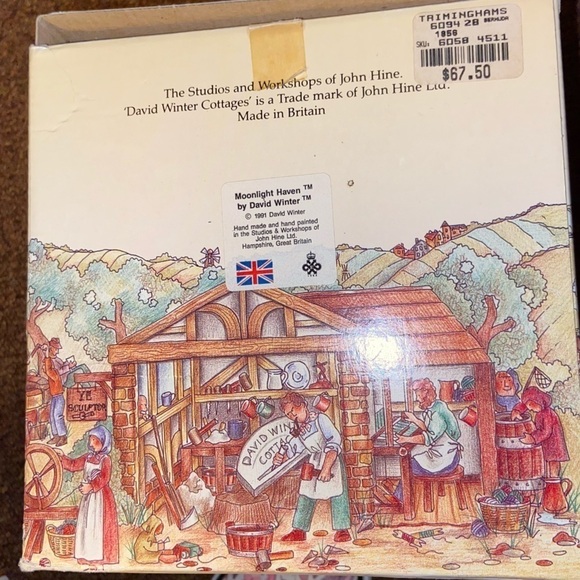 1991 David Winter “Moonlight Haven” English Cottage is handmade, hand-painted. - Picture 9 of 16